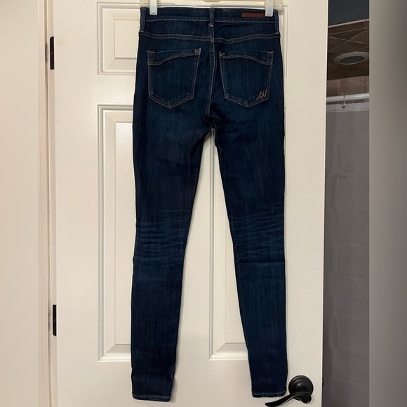 Express Mid Rise Legging Jean - Picture 3 of 5